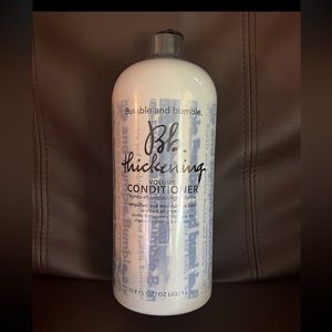 33.8oz Bumble & Bumble thickening volume conditioner with pump